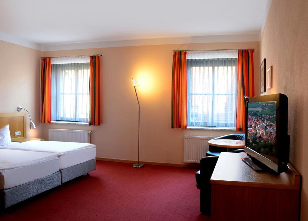 Hotel Dom-Eck Bautzen Δωμάτιο φωτογραφία